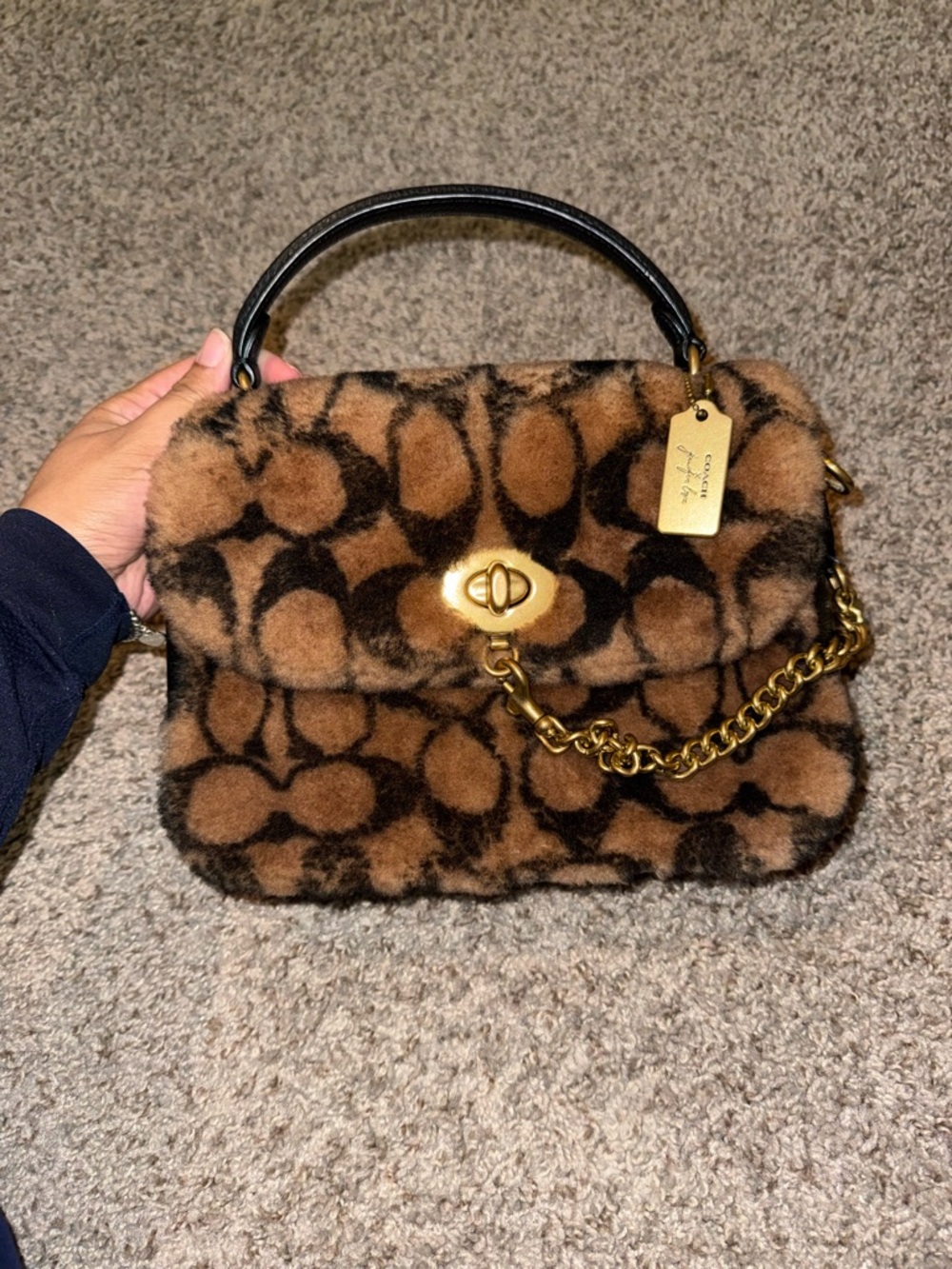 COACH X JENNIFER LOPEZ BROWN AND BLACK SHEARLING BAG - Picture 2 of 7